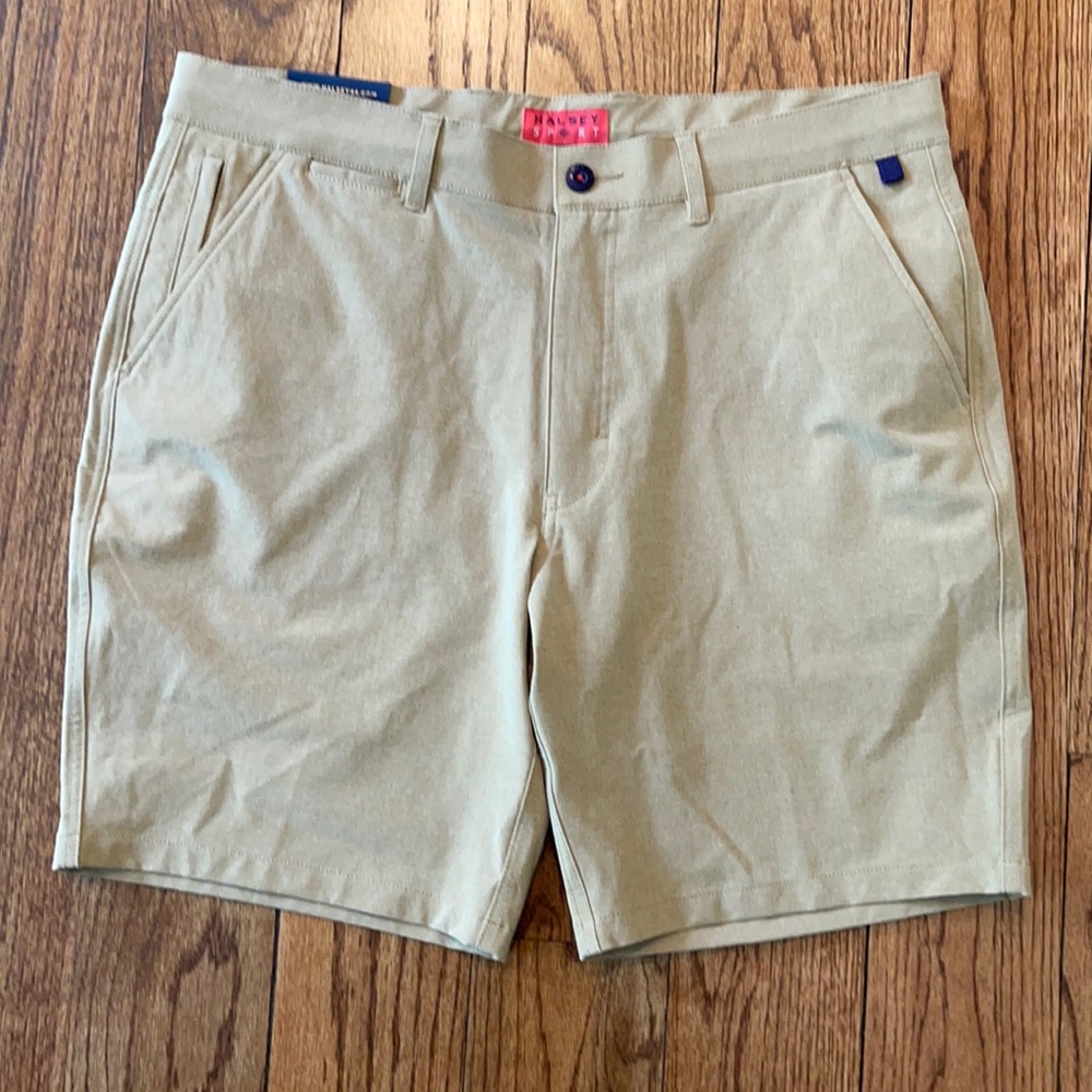 Halsey 44 Sport Khaki Helsman Sport Short, size 36